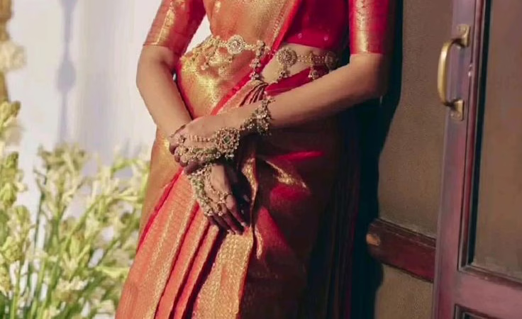 6 Easy Steps To Spot Real Kanjeevaram Sarees!