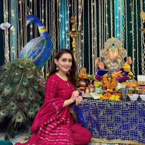 Celebrate Ganesh Chaturthi 2025 in Style with Trendy Ethnic Wear for Women