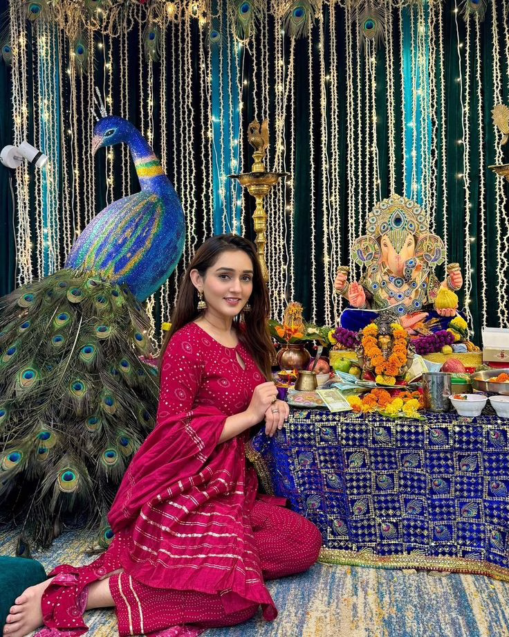 Celebrate Ganesh Chaturthi 2025 in Style with Trendy Ethnic Wear for Women