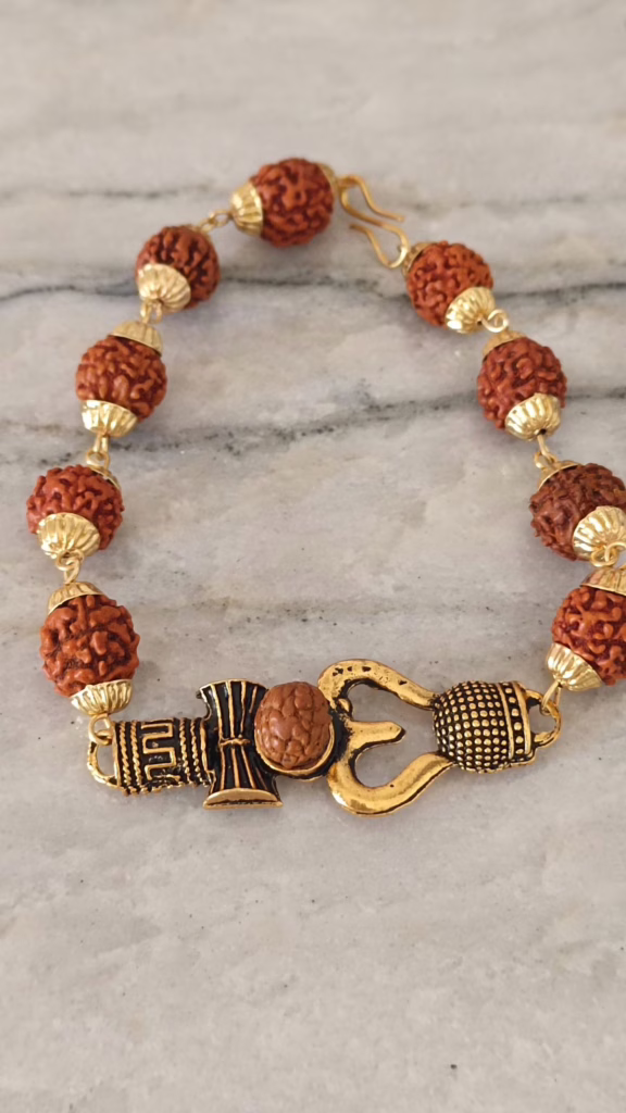 Top Janmasthami 2025 Style Trends for Men and Women 5 Top Janmasthami 2025 Style Trends for Men and Women e0a5d5b369d528152bef91f8ebf3258c https://ethniclovers.com/wp-content/uploads/2025/08/391a5e2c779570168cc75d23e7a1d94f.avif Ethniclover