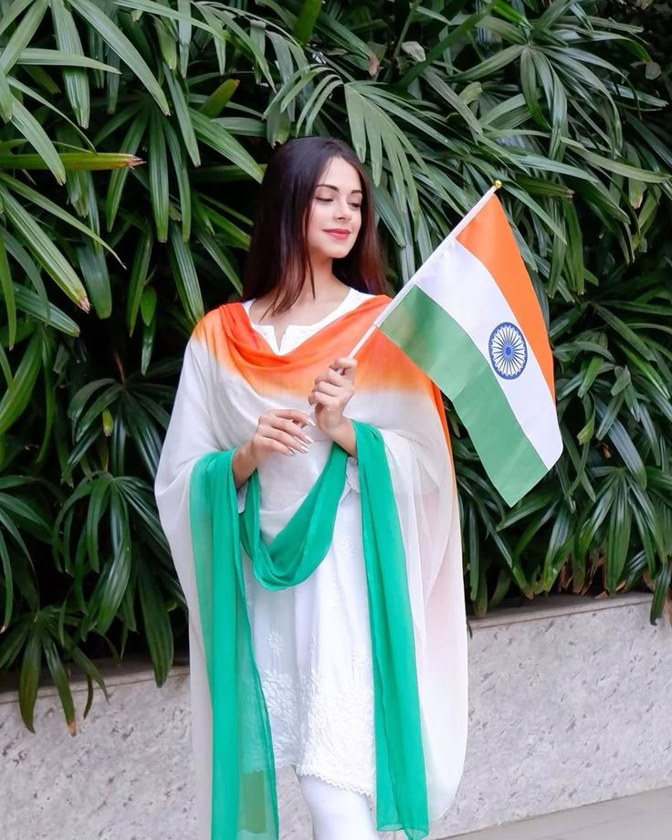 Top Independence Day 2025 Outfit Ideas for Men and Women