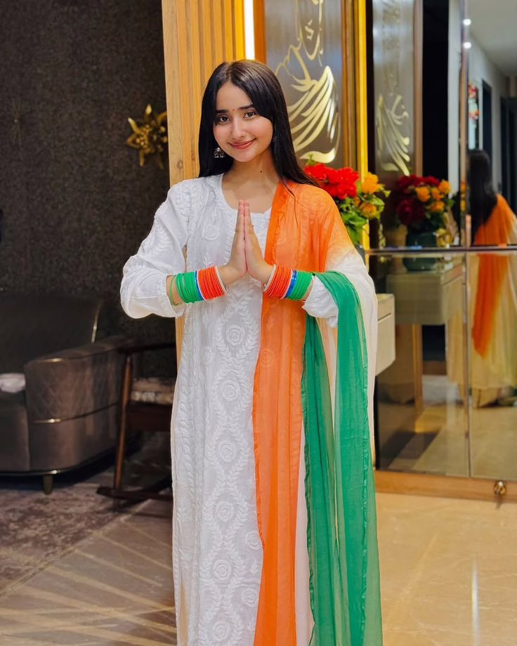Top Independence Day 2025 Outfit Ideas for Men and Women 2 Top Independence Day 2025 Outfit Ideas for Men and Women f403f0e0662cf37eaa943c65e4570810 1 https://ethniclovers.com/wp-content/uploads/2025/08/e2ce163fa6c9872f196d10fb8ec4625b.avif Ethniclover