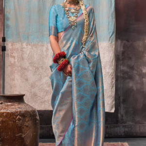 Top 5 Banarasi Saree Styles to Flaunt This Wedding Season