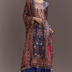 Ethnic Wear Trends 2026: Fashion Mistakes Women Are Finally Leaving Behind