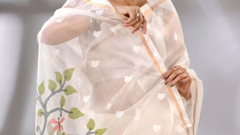 Jamdani Sarees: How Do Perfumes and Deodorants Harm Them