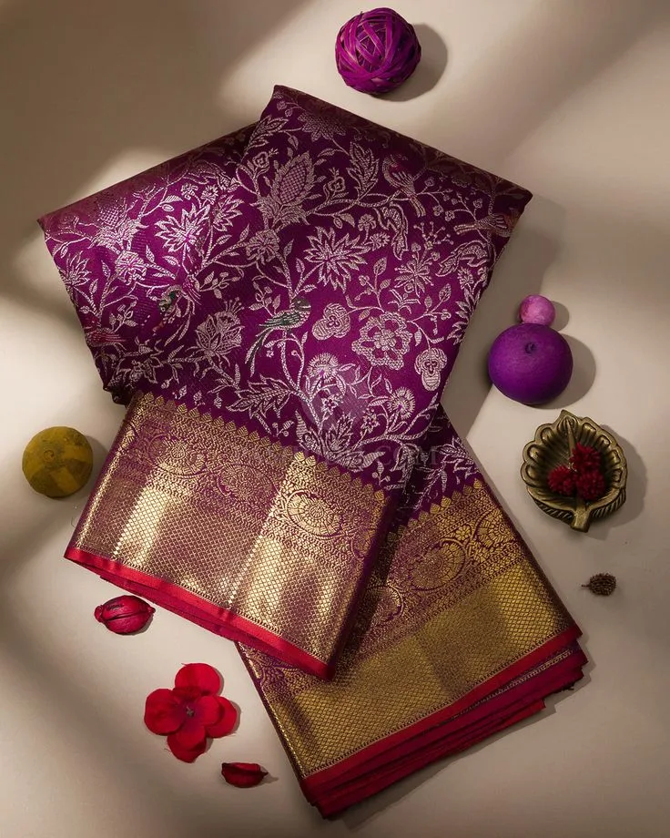 Kanjeevaram Silk Saree : One of the Finest Sarees of India 4 Kanjeevaram Silk Saree : One of the Finest Sarees of India A beautiful Zari work on Kanjeevaram Silk saree
